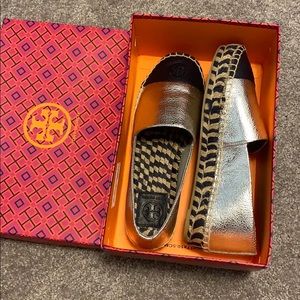 ✨TORY BURCH✨ Metallic Platform Espadrille
